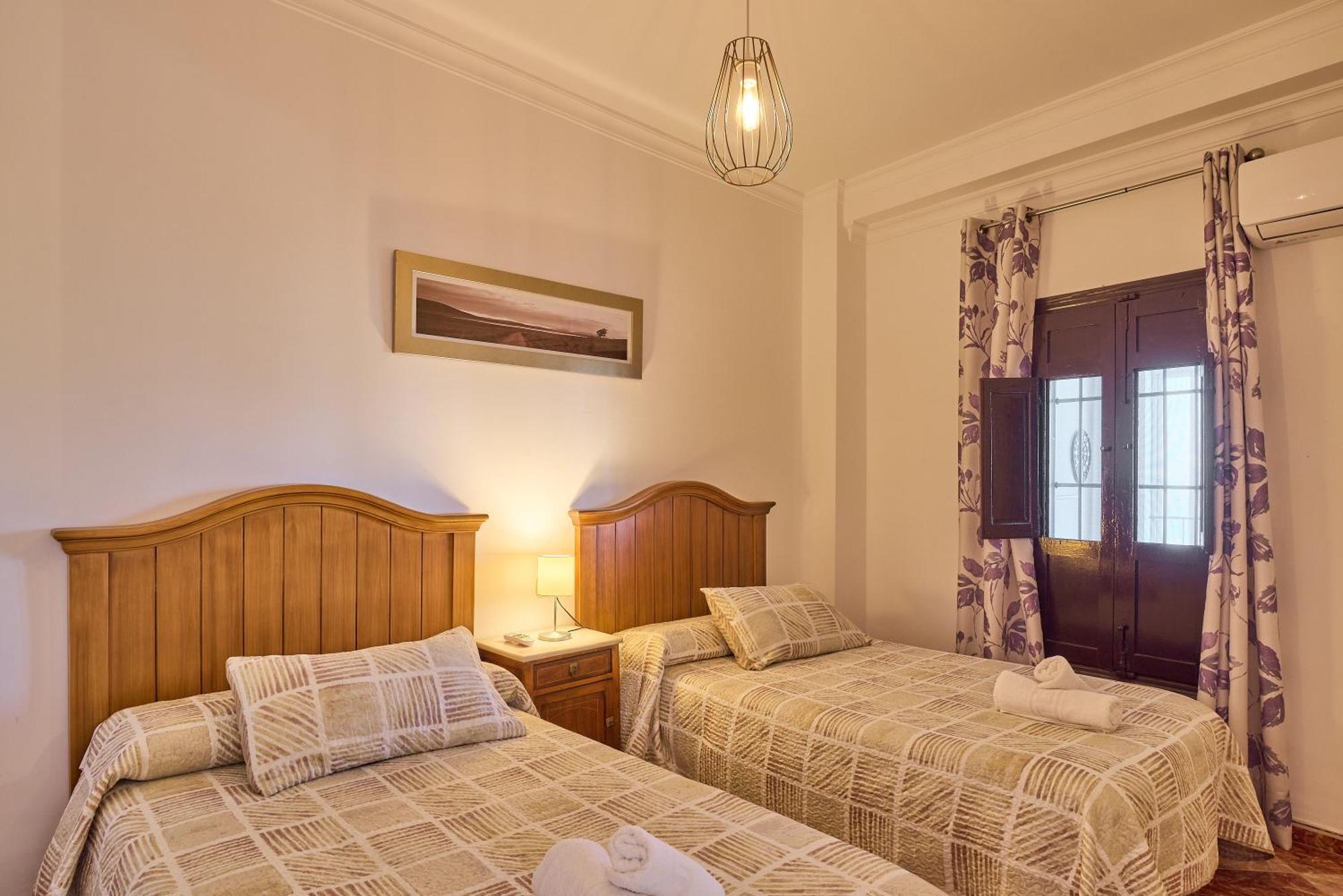 Casa Angeles Villa Cuevas Bajas Екстериор снимка