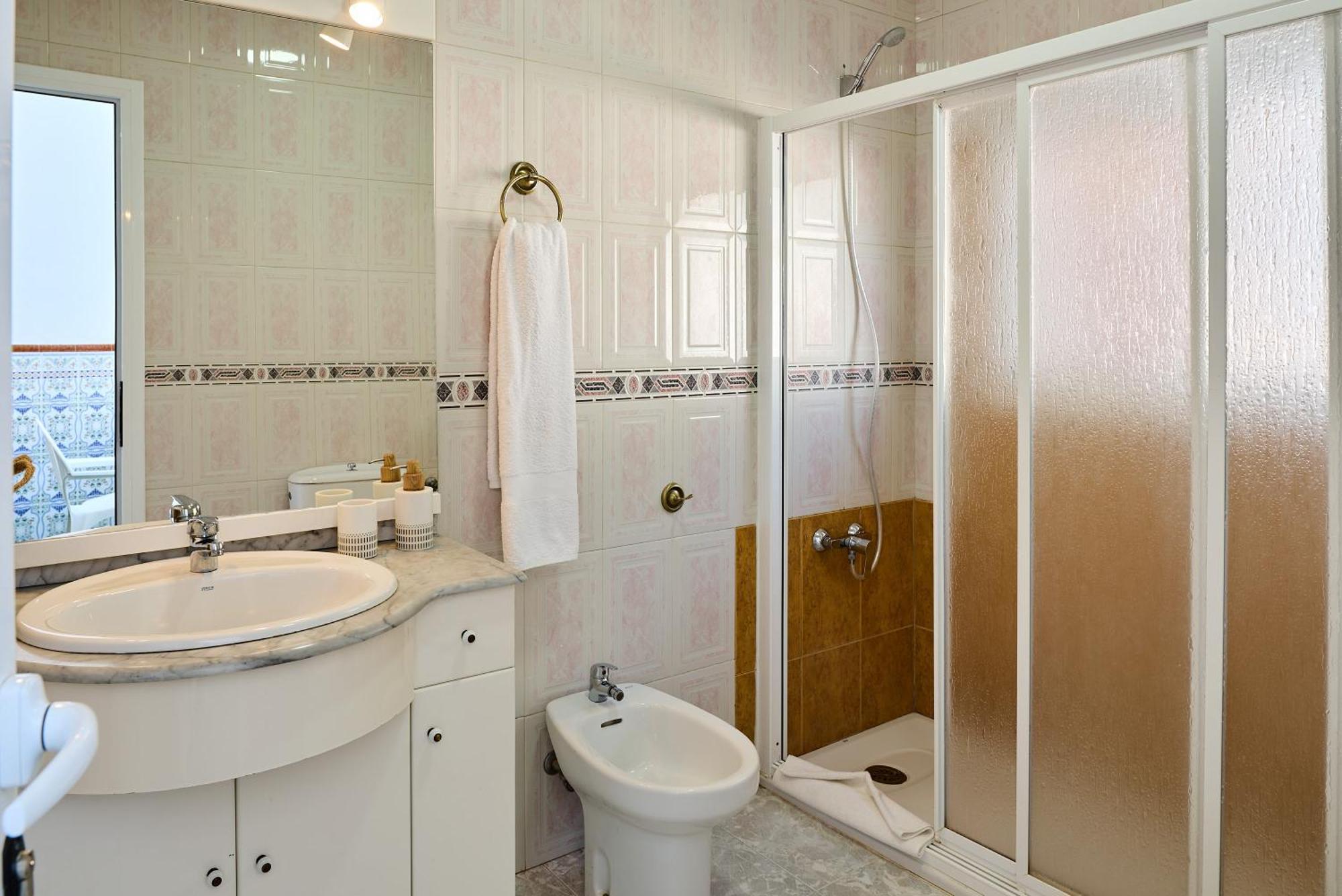 Casa Angeles Villa Cuevas Bajas Екстериор снимка