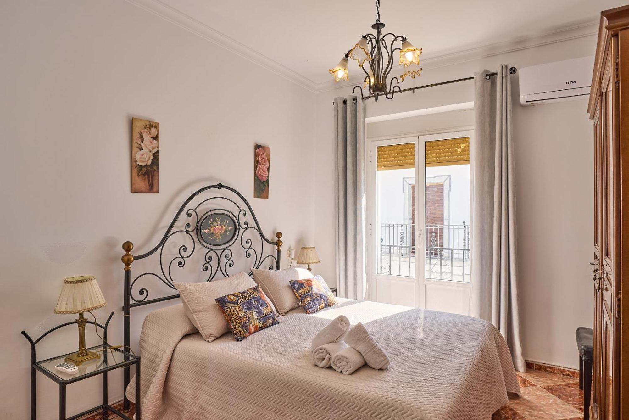 Casa Angeles Villa Cuevas Bajas Екстериор снимка